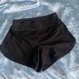 Athleta run with it 4.5” Women's  Black Athletic Shorts
